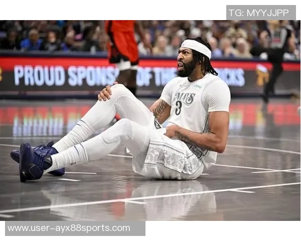 安东尼戴维斯左手伤势无须手术预计六周内完全恢复