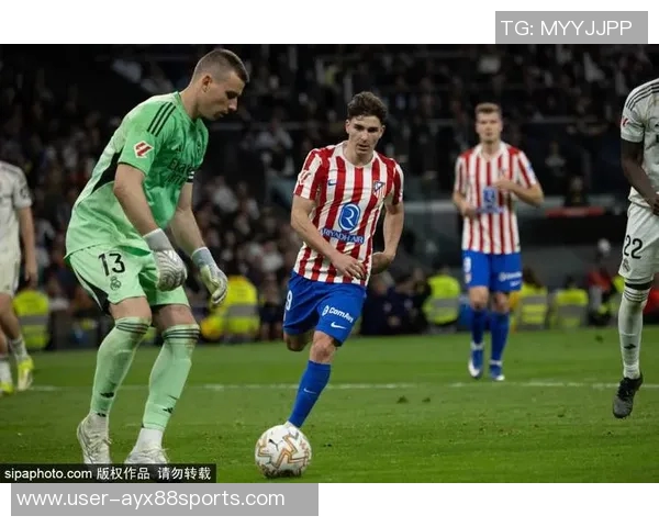 卢宁社媒分享精彩瞬间补时神扑助球队保住胜利梦想未灭